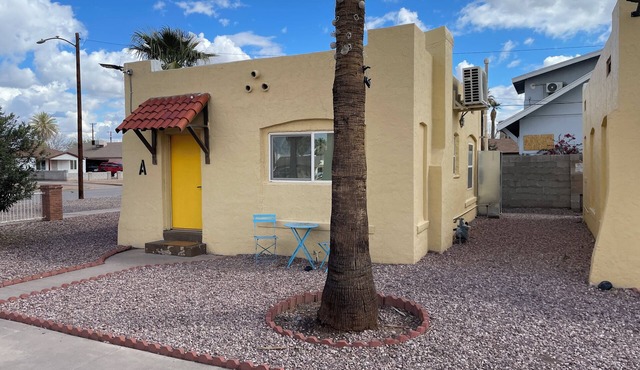 Soothing cottage with AC/heat in sunny Phoenix