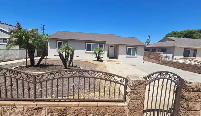 Spacious 3-Bed Home w/Bonus Room in Loma Linda CA