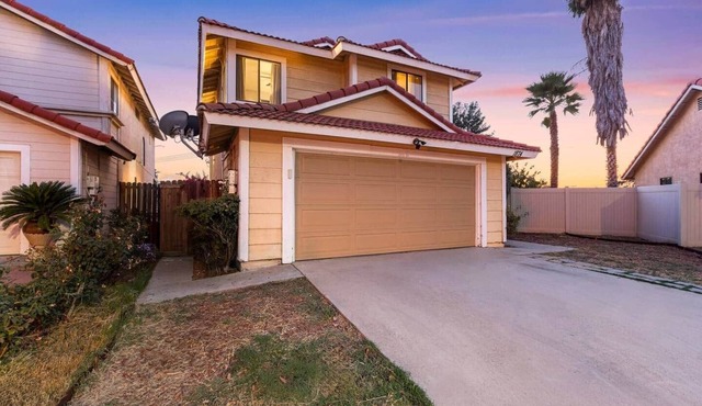 Spacious 3 Bedroom | 2 Bath | Pet Friendly