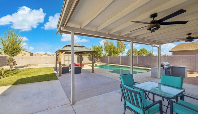 Spacious 4-bedroom house with massive backyard and heated pool