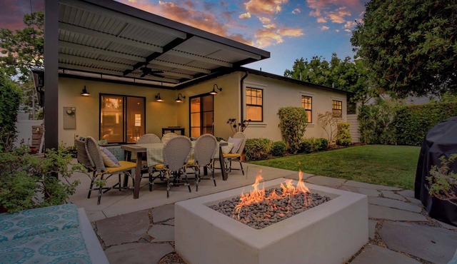 Spacious 4BR | Games | Workspace | Outdoor Fun