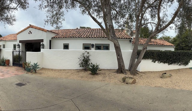 Spacious 5-bedroom house in delightful Montecito with AC