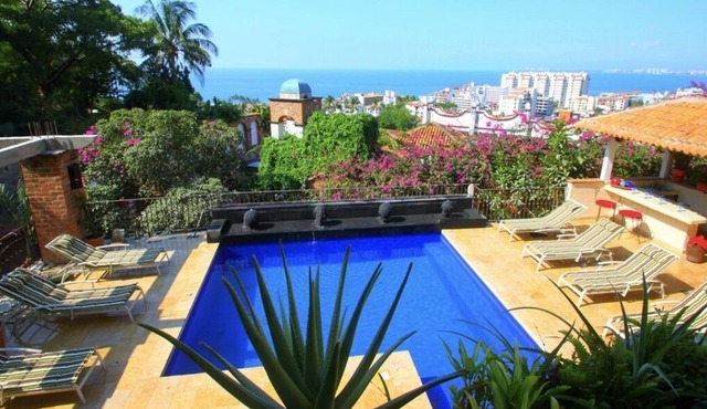 Spacious 8 - 13 Bedroom Villa in Puerto Vallarta’s Romantic Zone