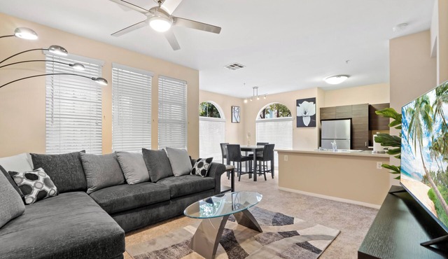 Spacious & Beautiful 2BD/2BA ! 5MINS to Disney! The Outlets! Angel Stadium! etc.