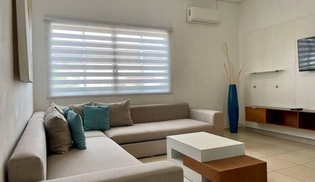 Spacious condominium in Versalles neighborhood -