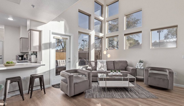 Spacious Tempe 3bd 2ba Townhome, close to ASU