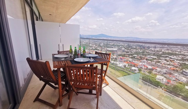 Spectacular view, luxury apartment on the 11th floor and air conditioning