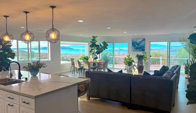 Spectacular lakeview, spacious, remodeled 3+2 bedroom, large lot for RVs, boats.