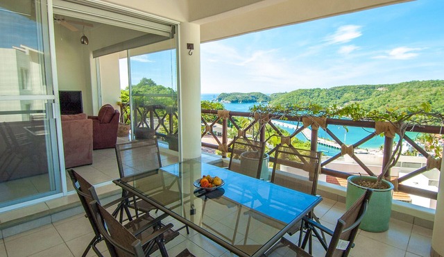 Spectacular Ocean View Condo | Cruz Del Mar