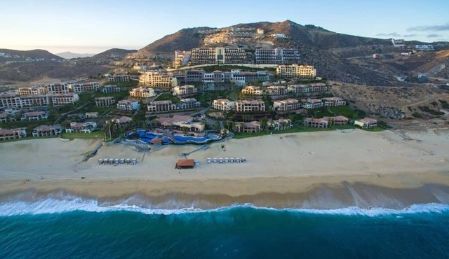 Steps from the beach at Sunset Beach in marvelous Cabo San Lucas