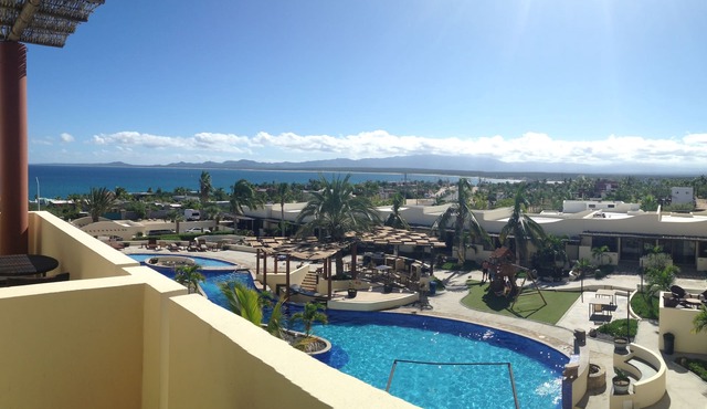 Studio w/private rooftop terrace - Club Cerralvo