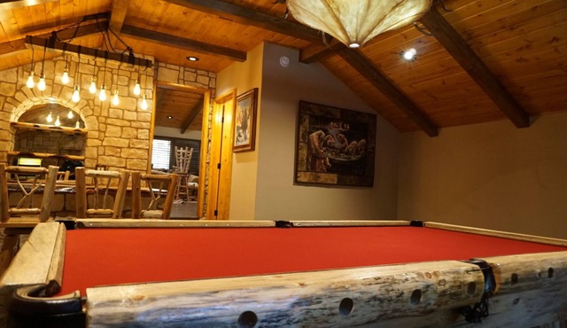Stunning Cabin By Snow Summit! Dogs Welcome