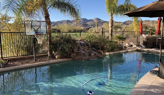 Stunning Modern Golf Home-Mountain Views-Pool -Jacuzzi-Gated-High End Amenities!