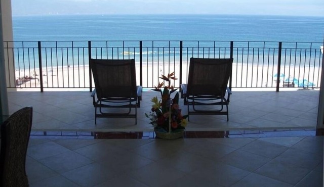 Stunning Oceanfront Luxury Condo