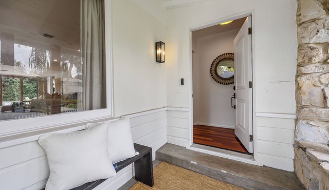 Stunning pool bungalow in prime location