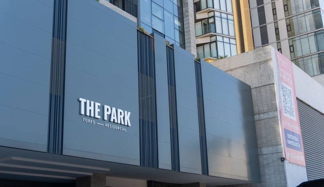 Stylish 12th-Floor City-View Apartment at The Park Toreo