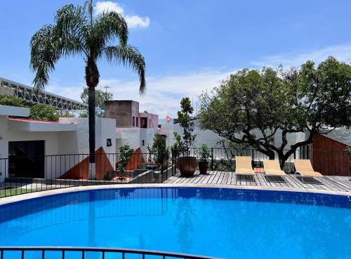 Suite 2 Camas Zona Andares Jardín y Alberca