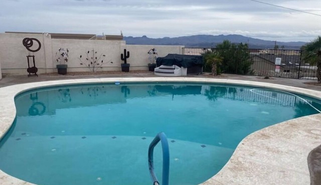 SUMMER FUN at this LakeVIEW, pool/spa home. Pets welcome!