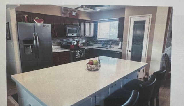 Sun City Getaways 3-bed 2-bath home. 4-night min. 1600 per month for July/August