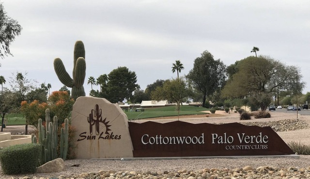 Sun Lakes Resort , 3 Bed, 3 Bath in Cottonwood CC. Back patio on the golf course
