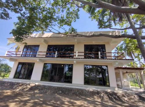 Surf lodge