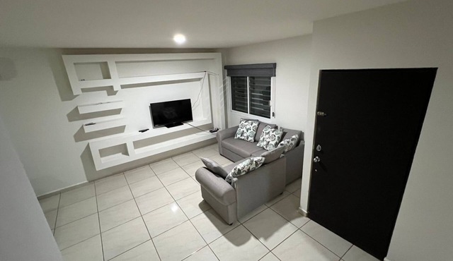Sweet Home in Gated Private Neighborhood,