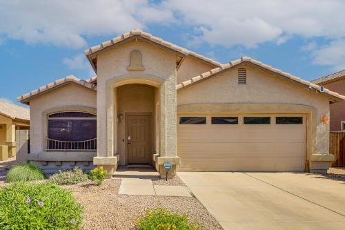 Swim, Golf, Unwind! Queen Creek Home w/Patio