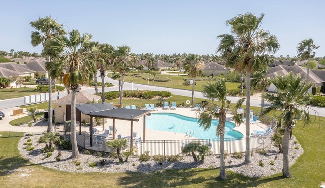 The Comfy Villa - 5 AC