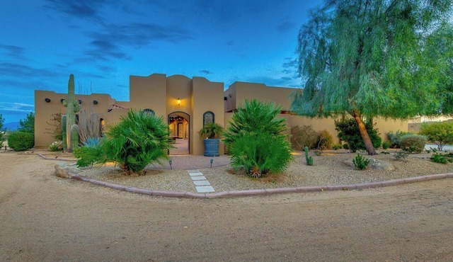 The Compound, Scottsdale Arizona