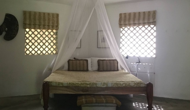 The Guest House St Cuz - Rustic deluxe