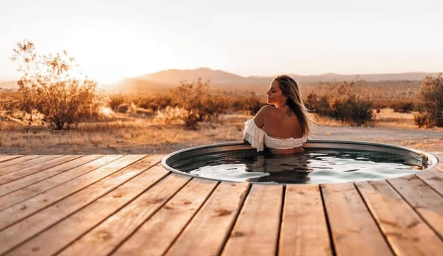 The Moondance 2.5 Acres, Sweeping Views, Hot Tub