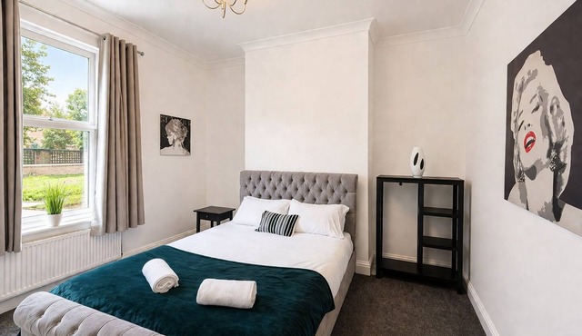 The One Bed Hideaway
