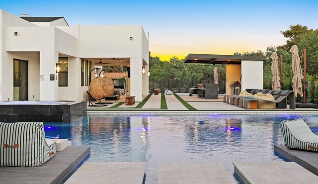 The Showstopper Scottsdale