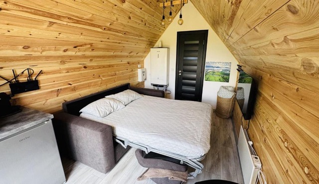 Tiny A-Frame Cabin with Private Hot Tub & Views - Perfect for 2 in Valea Mare-Pravat