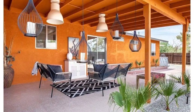 Tranquil Boho Chic Modern Retreat Hot Tub Pool