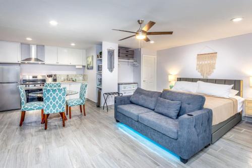 Tranquil Riverfront Studio in Three Rivers