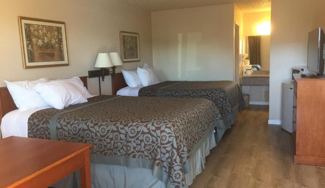Travel Inn - Mesa