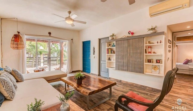Two-Home Beach Stay, Palapa & Steps from The Beach