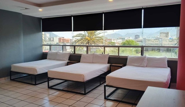 Unidades Privadas con AC-TV-WiFi y Estacionamiento en Centro de MTY