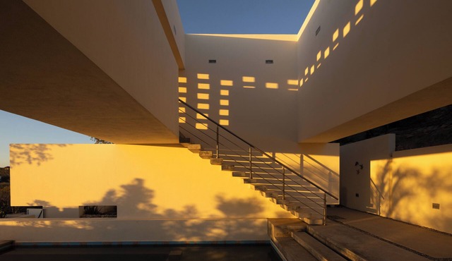 Unique Chic Eco-Retreat near San Jose del Cabo, BCS - designed by J. Campos