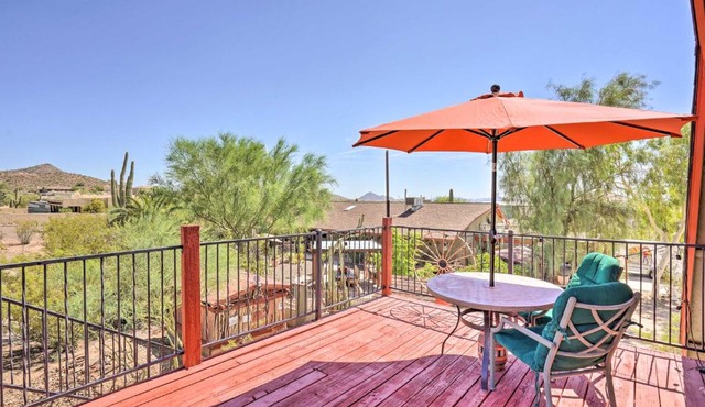 Unwind Poolside! Dreamy Desert Oasis in Phoenix