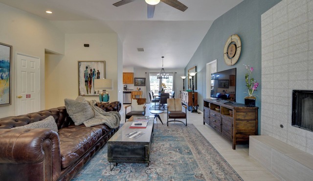 Updated Abode: 22 Mi to Joshua Tree National Park!