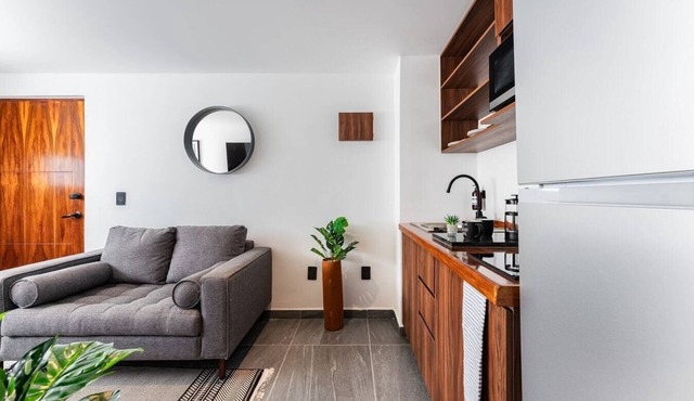 VH | Comfy single Apt Sta Ma la Ribera | gym | 108