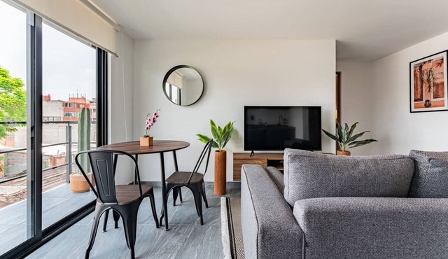 VH | Cool apt Sta Ma la Ribera |balcón and gym | 130