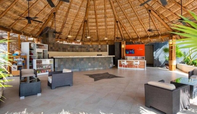 Vibrant Studio Steps to Punta Sur Golf Course