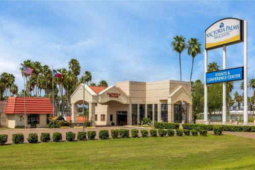 Victoria Palms Inn and Suites