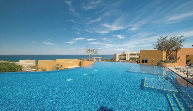 Villa 4BR Ocean View & Terrace at Colinas