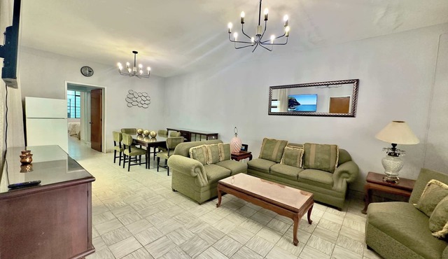 Villa by Centro Medico Occidente 3 br
