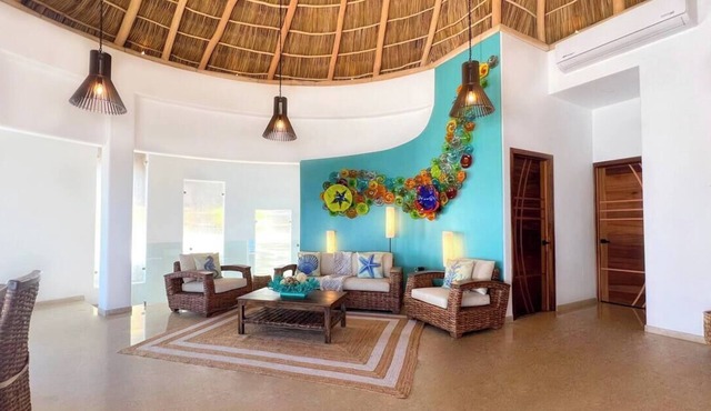 Villa Crab