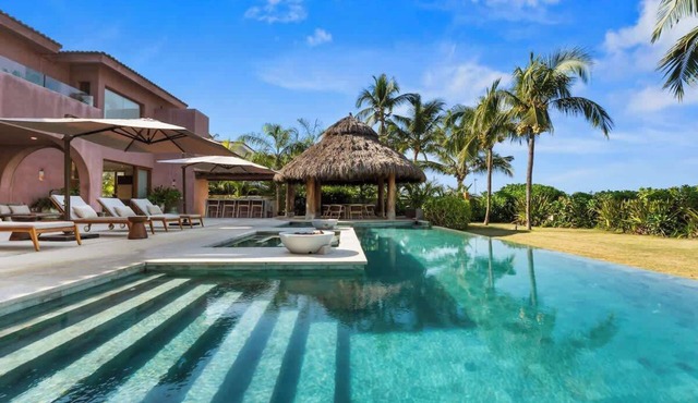 Villa de Lujo-Alberca Privada y Acceso a la Playa